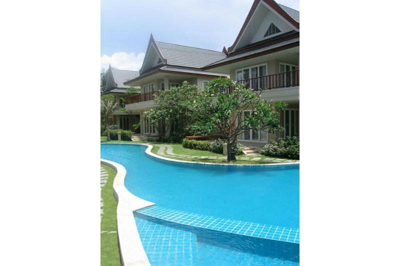 Baan Talay Samran 4 Bedrooms Villa With Beach And 3 Pools Cha-Am Exteriör bild