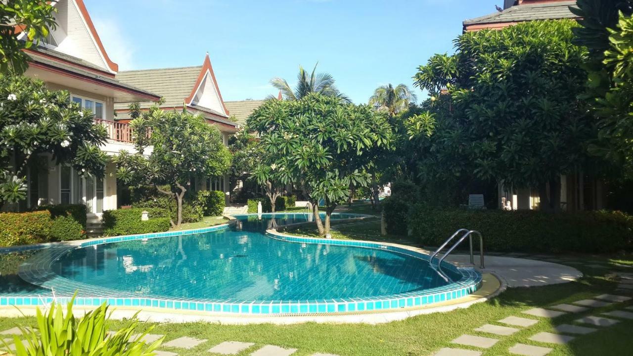 Baan Talay Samran 4 Bedrooms Villa With Beach And 3 Pools Cha-Am Exteriör bild